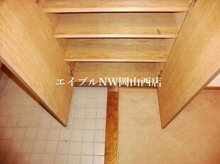 フラット新屋敷の物件内観写真